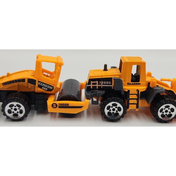 Lot of 7 Die Cast‎ Heavy Construction Equipment Toys Articulated - Picture 4 of 5